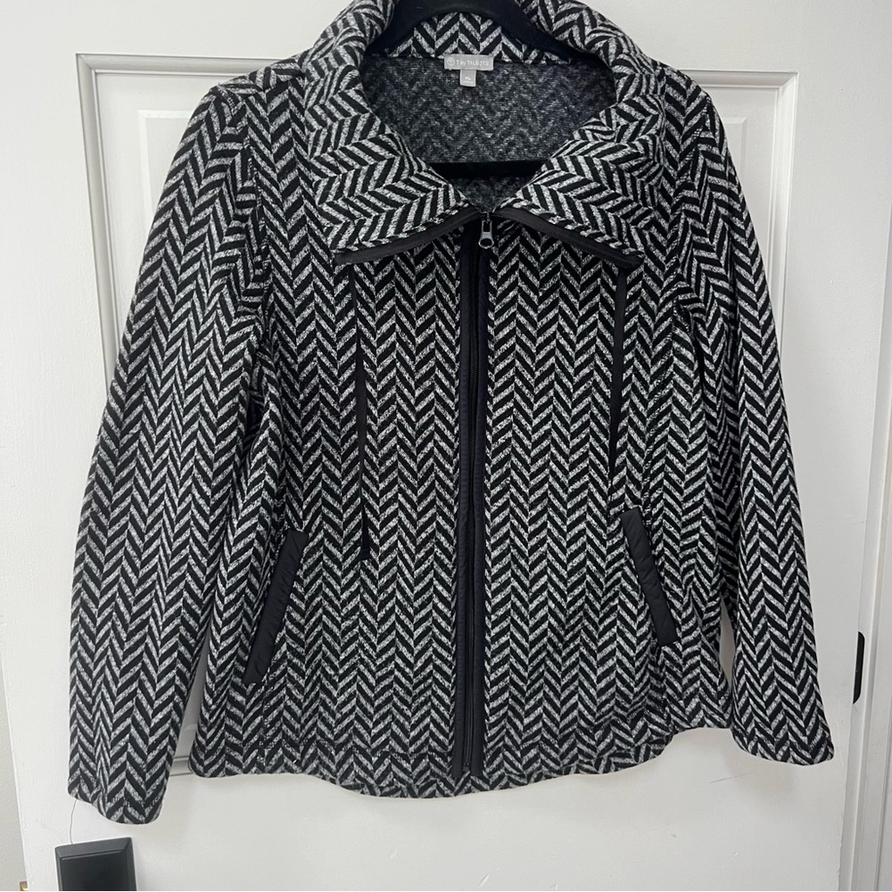 T by Talbots Black & Gray Herringbone Zip-Up Jacket - Petite Medium - Preowned